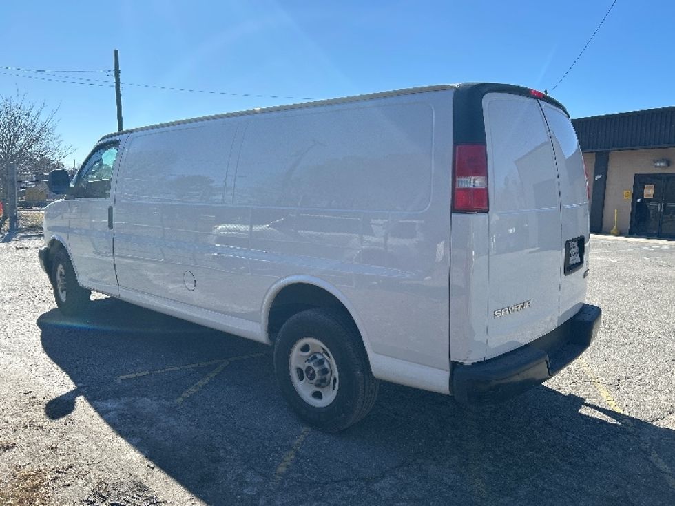 Cargo Van (Panel Van)-Light and Medium Duty Trucks-GMC-2019-Savana G23705-Prince George-VA-91,513\n\t\tmiles-$ 25,000 - Image 6