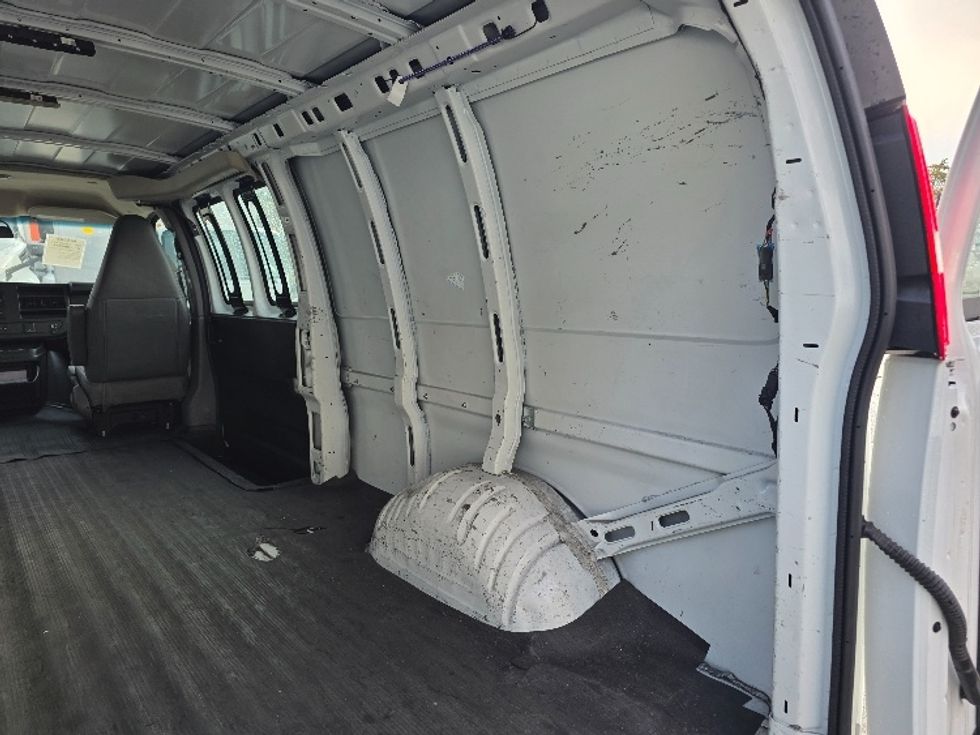 Cargo Van (Panel Van)-Light and Medium Duty Trucks-GMC-2019-Savana G33705-Tukwila-WA-56,578\n\t\tmiles-$ 30,000 - Image 12