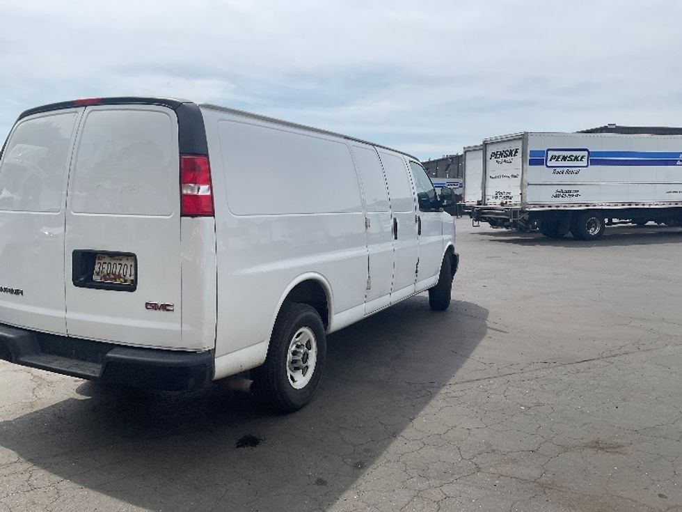 Cargo Van (Panel Van)-Light and Medium Duty Trucks-GMC-2020-Savana G23705-Capitol Heights-MD-127,461\n\t\tmiles-$ 23,750 - Image 13