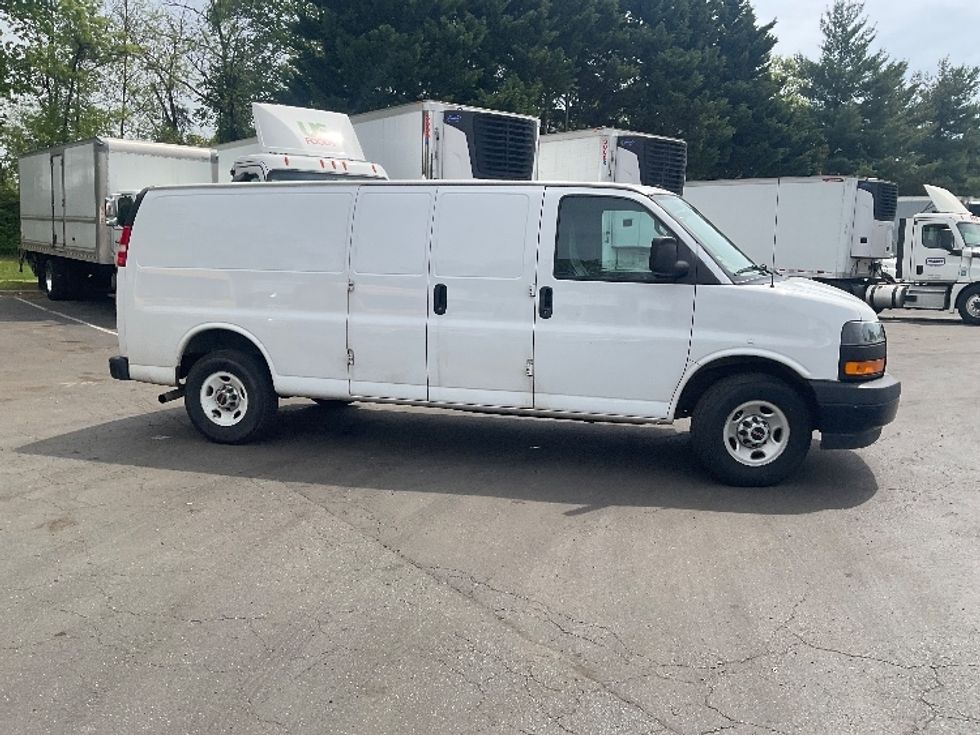 Cargo Van (Panel Van)-Light and Medium Duty Trucks-GMC-2020-Savana G23705-Capitol Heights-MD-127,461\n\t\tmiles-$ 23,750 - Image 15