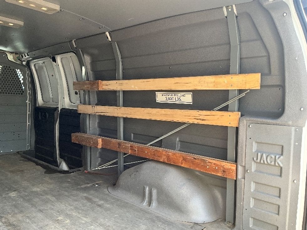 Cargo Van (Panel Van)-Light and Medium Duty Trucks-GMC-2020-Savana G23705-Capitol Heights-MD-97,324\n\t\tmiles-$ 27,000 - Image 10