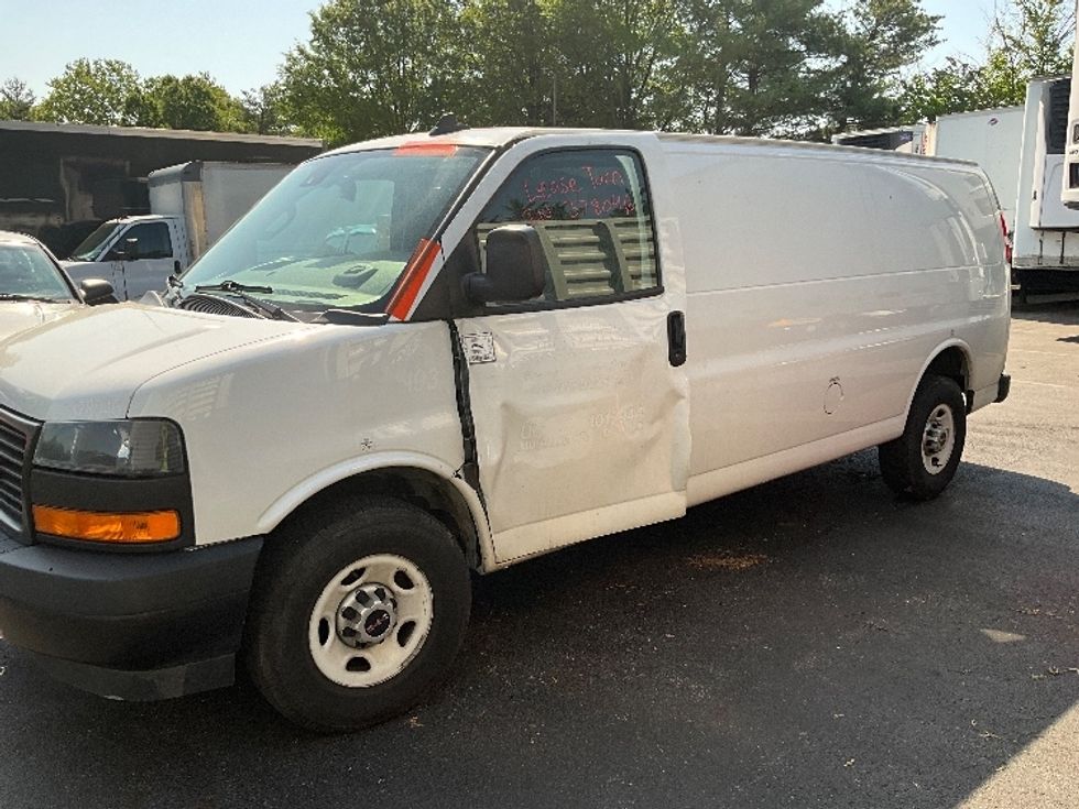 Cargo Van (Panel Van)-Light and Medium Duty Trucks-GMC-2020-Savana G23705-Capitol Heights-MD-97,324\n\t\tmiles-$ 27,000 - Image 4