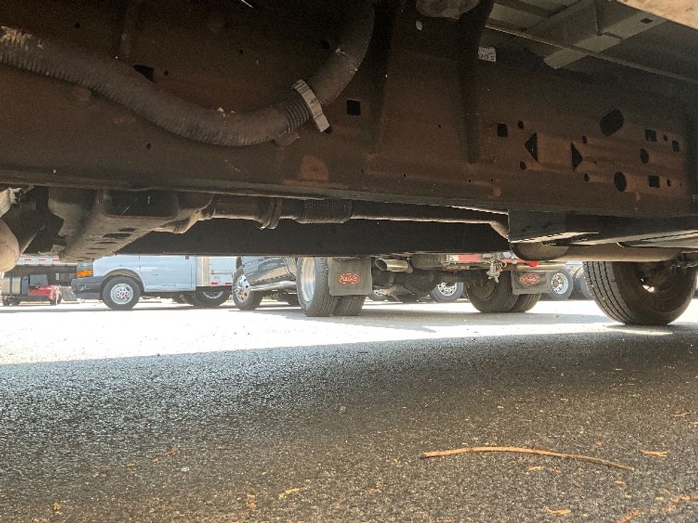 Cargo Van (Panel Van)-Light and Medium Duty Trucks-GMC-2020-Savana G23705-Capitol Heights-MD-97,324\n\t\tmiles-$ 27,000 - Image 5