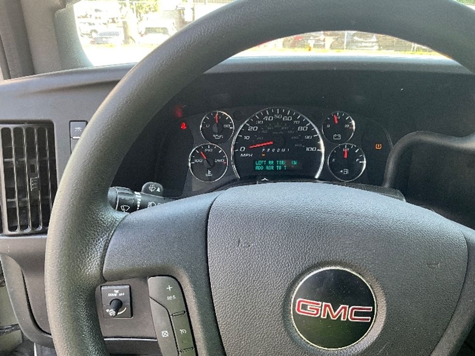 Cargo Van (Panel Van)-Light and Medium Duty Trucks-GMC-2020-Savana G23705-Capitol Heights-MD-97,324\n\t\tmiles-$ 27,000 - Image 16