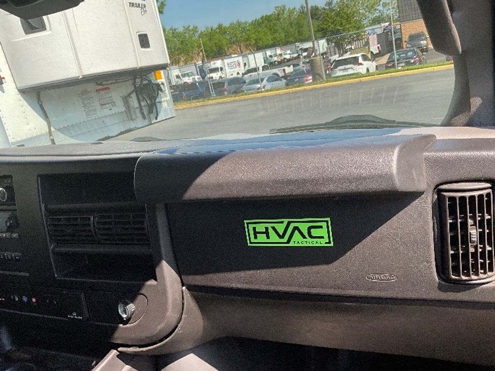 Cargo Van (Panel Van)-Light and Medium Duty Trucks-GMC-2020-Savana G23705-Capitol Heights-MD-97,324\n\t\tmiles-$ 27,000 - Image 19