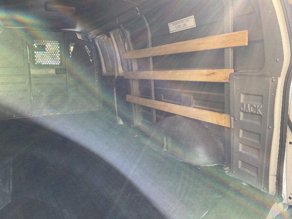 Cargo Van (Panel Van)-Light and Medium Duty Trucks-GMC-2020-Savana G23705-Chicopee-MA-118,389\n\t\tmiles-$ 23,500 - Image 11