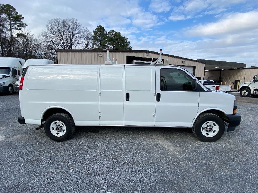Cargo Van (Panel Van)-Light and Medium Duty Trucks-GMC-2020-Savana G23705-Cleveland-TN-79,565\n\t\tmiles-$ 28,250 - Image 11