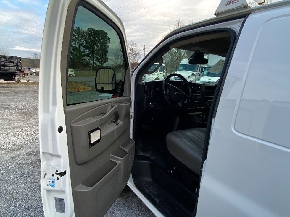 Cargo Van (Panel Van)-Light and Medium Duty Trucks-GMC-2020-Savana G23705-Cleveland-TN-79,565\n\t\tmiles-$ 28,250 - Image 12