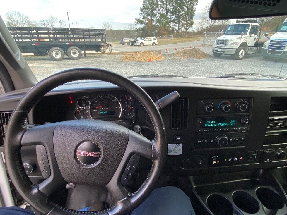 Cargo Van (Panel Van)-Light and Medium Duty Trucks-GMC-2020-Savana G23705-Cleveland-TN-79,565\n\t\tmiles-$ 28,250 - Image 14