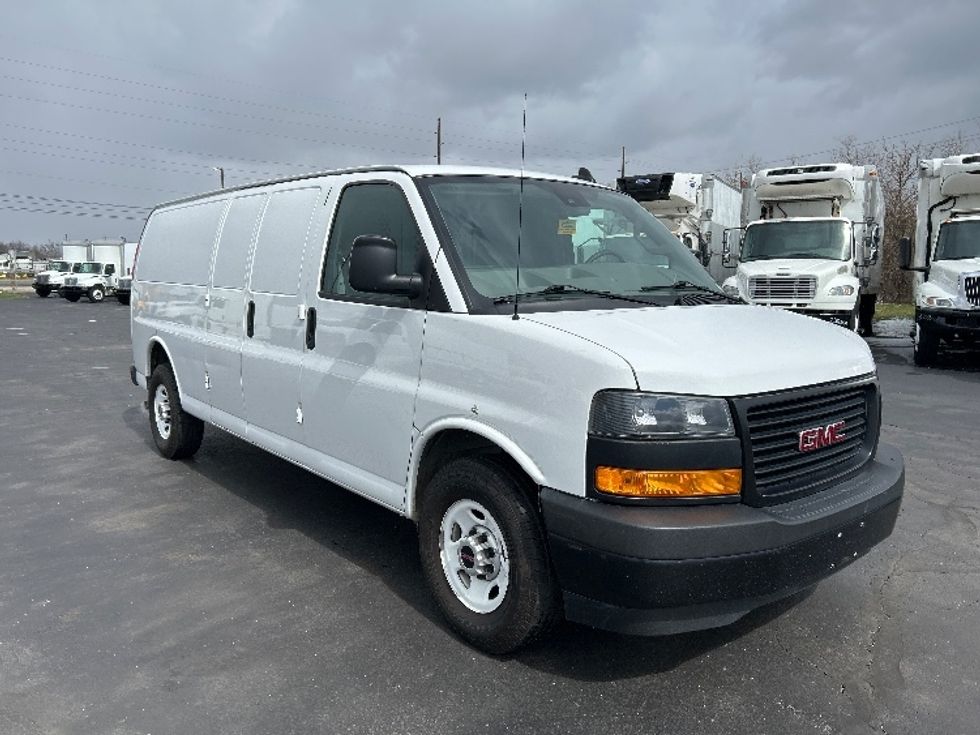 Cargo Van (Panel Van)-Light and Medium Duty Trucks-GMC-2020-Savana G23705-Indianapolis-IN-151,165\n\t\tmiles-$ 20,250 - Image 1