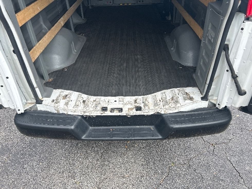 Cargo Van (Panel Van)-Light and Medium Duty Trucks-GMC-2020-Savana G23705-Jacksonville-FL-70,361\n\t\tmiles-$ 29,250 - Image 10