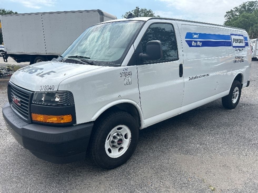 Cargo Van (Panel Van)-Light and Medium Duty Trucks-GMC-2020-Savana G23705-Jacksonville-FL-70,361\n\t\tmiles-$ 29,250 - Image 3