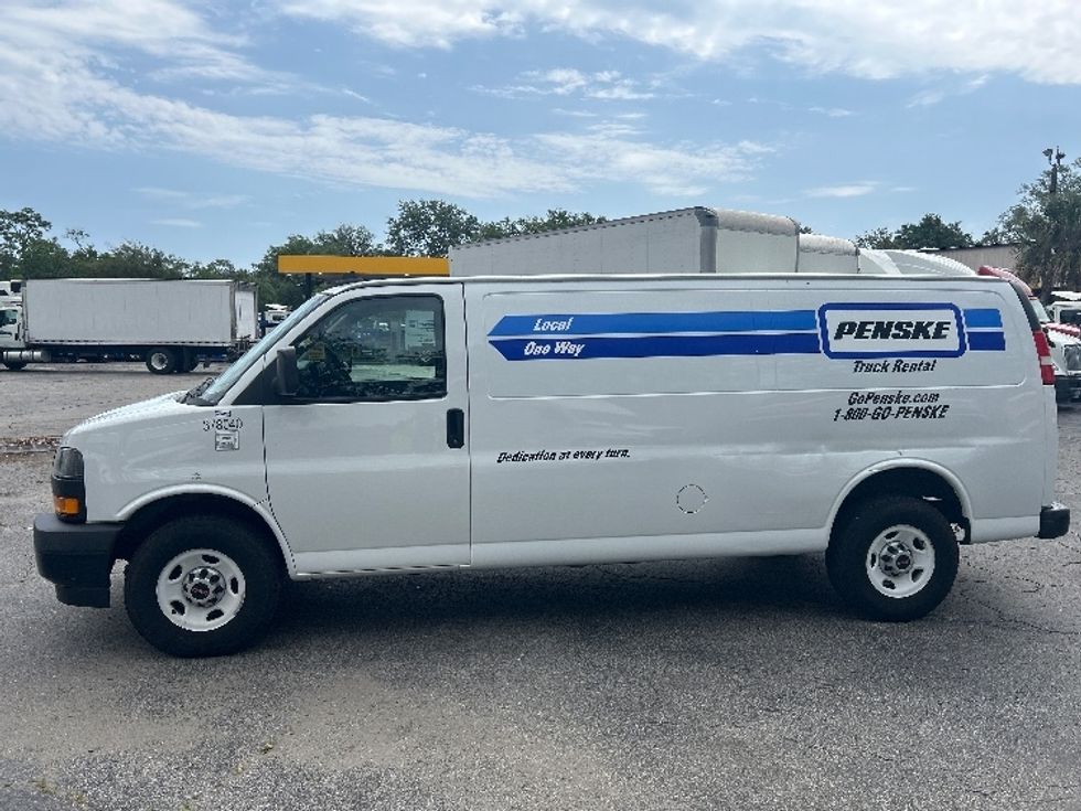 Cargo Van (Panel Van)-Light and Medium Duty Trucks-GMC-2020-Savana G23705-Jacksonville-FL-70,361\n\t\tmiles-$ 29,250 - Image 4