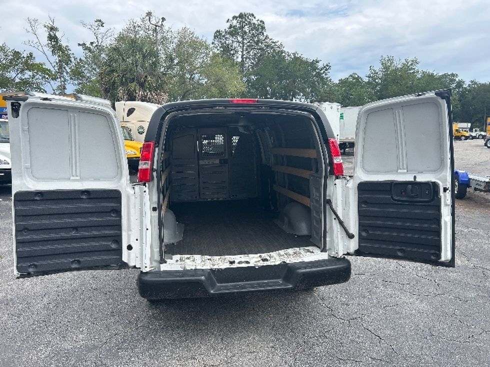 Cargo Van (Panel Van)-Light and Medium Duty Trucks-GMC-2020-Savana G23705-Jacksonville-FL-70,361\n\t\tmiles-$ 29,250 - Image 8