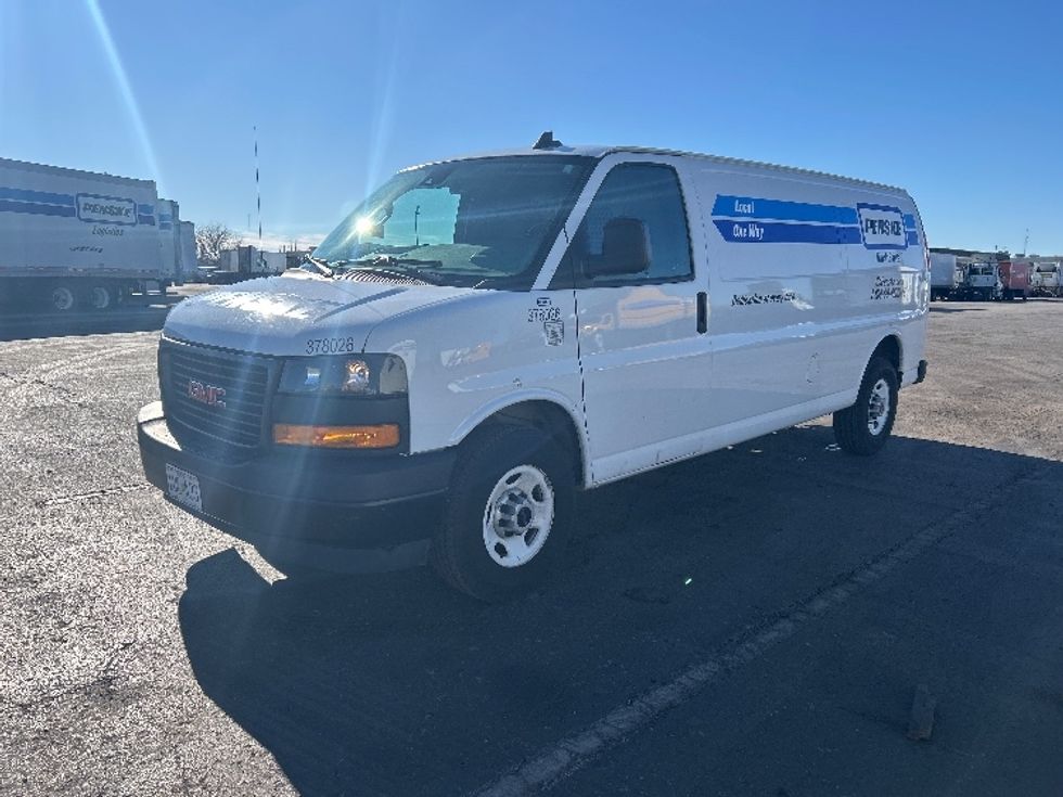 Cargo Van (Panel Van)-Light and Medium Duty Trucks-GMC-2020-Savana G23705-Kansas City-MO-64,399\n\t\tmiles-$ 28,250 - Image 3