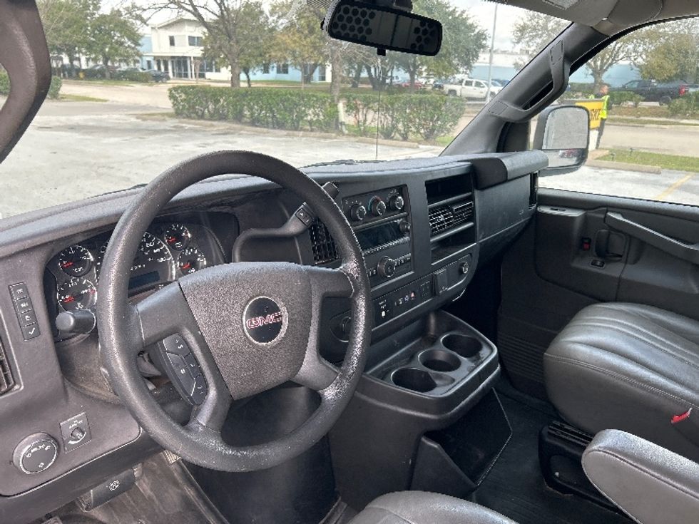 Cargo Van (Panel Van)-Light and Medium Duty Trucks-GMC-2020-Savana G23705-Katy-TX-77,076\n\t\tmiles-$ 28,500 - Image 16