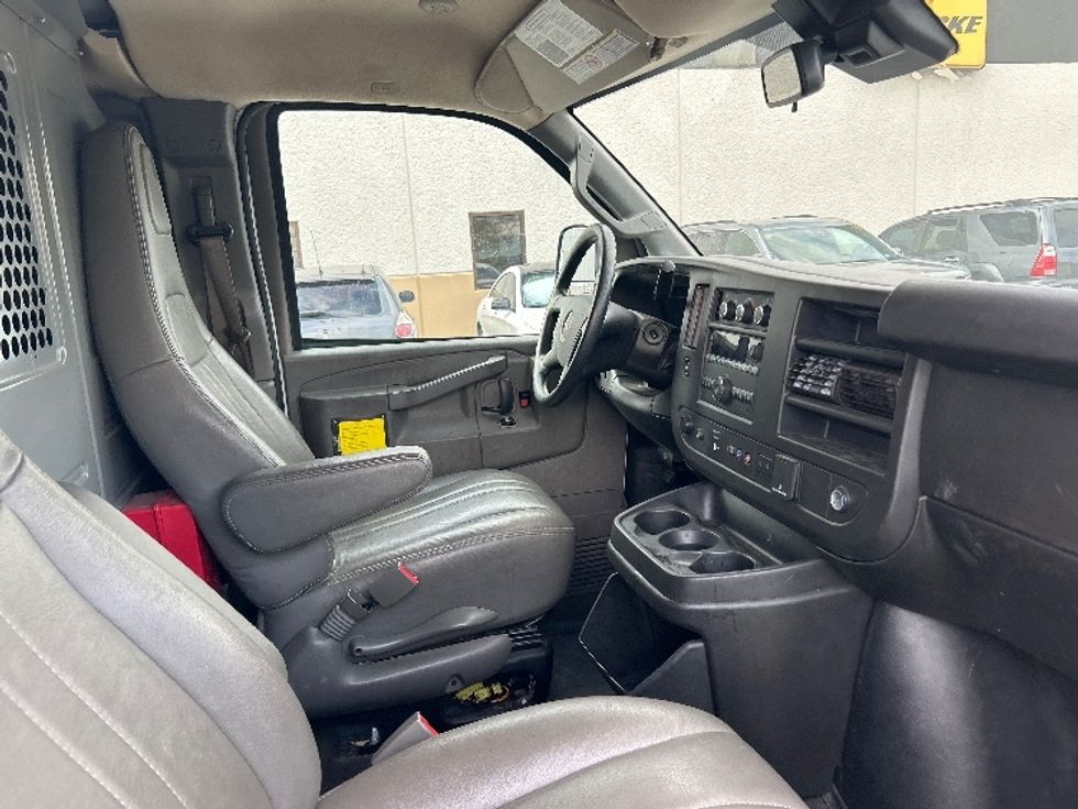 Cargo Van (Panel Van)-Light and Medium Duty Trucks-GMC-2020-Savana G23705-Katy-TX-77,076\n\t\tmiles-$ 28,500 - Image 21