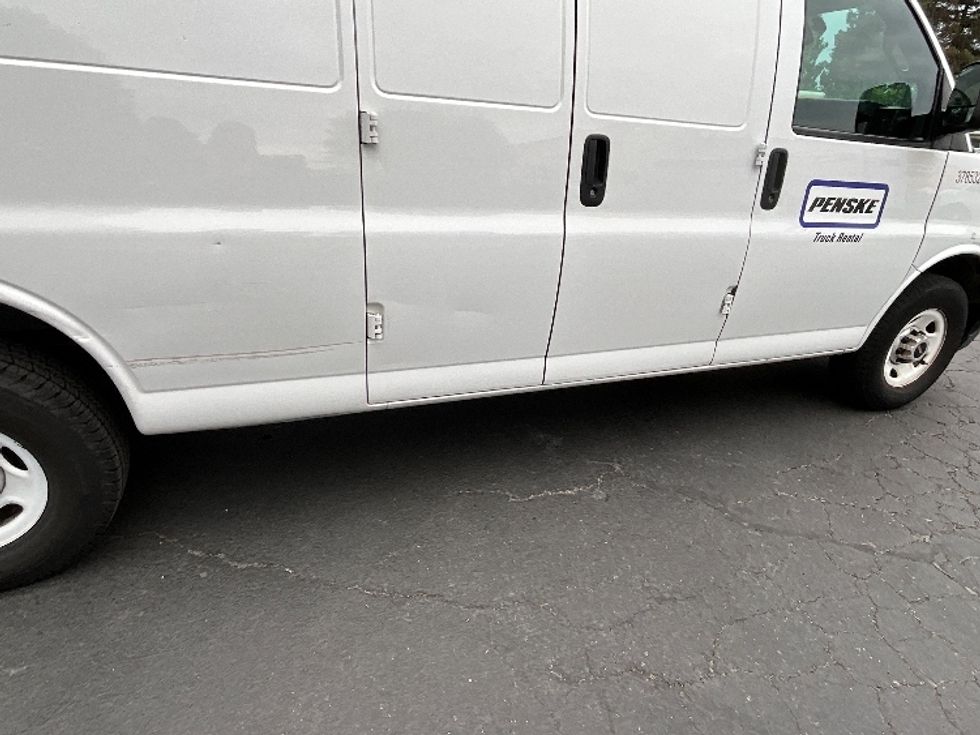 Cargo Van (Panel Van)-Light and Medium Duty Trucks-GMC-2020-Savana G23705-West Sacramento-CA-44,534\n\t\tmiles-$ 31,000 - Image 5