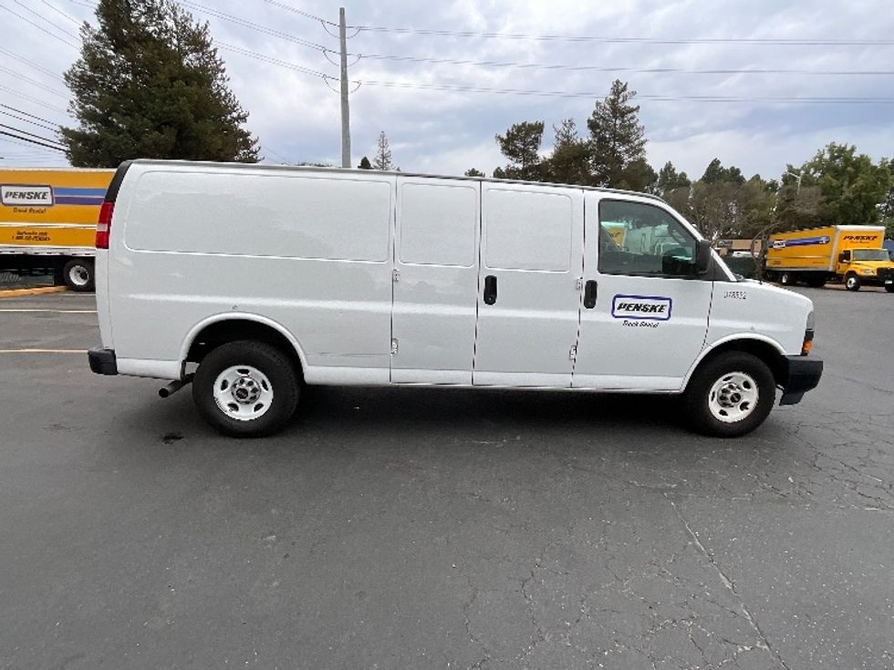Cargo Van (Panel Van)-Light and Medium Duty Trucks-GMC-2020-Savana G23705-West Sacramento-CA-44,534\n\t\tmiles-$ 31,000 - Image 4