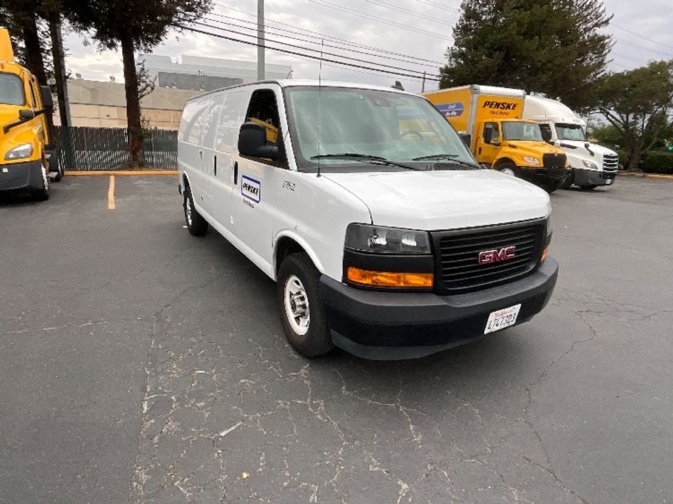 Cargo Van (Panel Van)-Light and Medium Duty Trucks-GMC-2020-Savana G23705-West Sacramento-CA-44,534\n\t\tmiles-$ 31,000 - Image 3