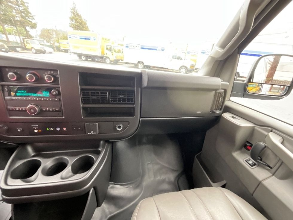 2020 Gmc Savana photo 13