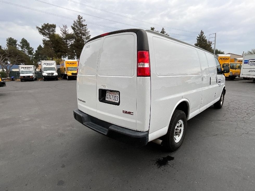 Cargo Van (Panel Van)-Light and Medium Duty Trucks-GMC-2020-Savana G23705-West Sacramento-CA-44,534\n\t\tmiles-$ 31,000 - Image 26