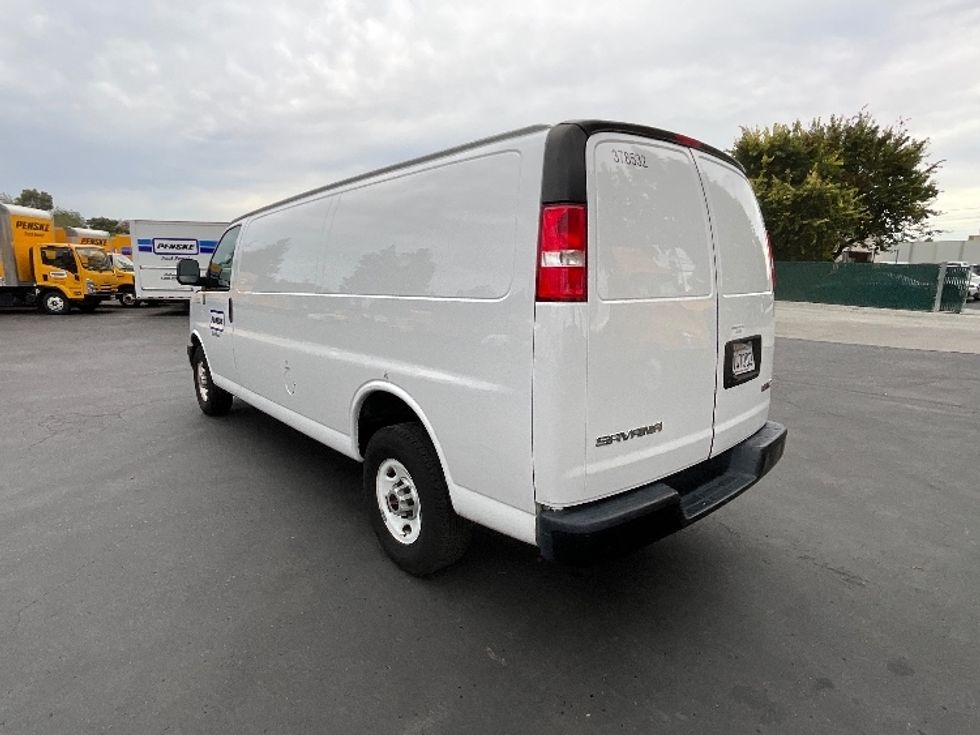 2020 Gmc Savana photo 17