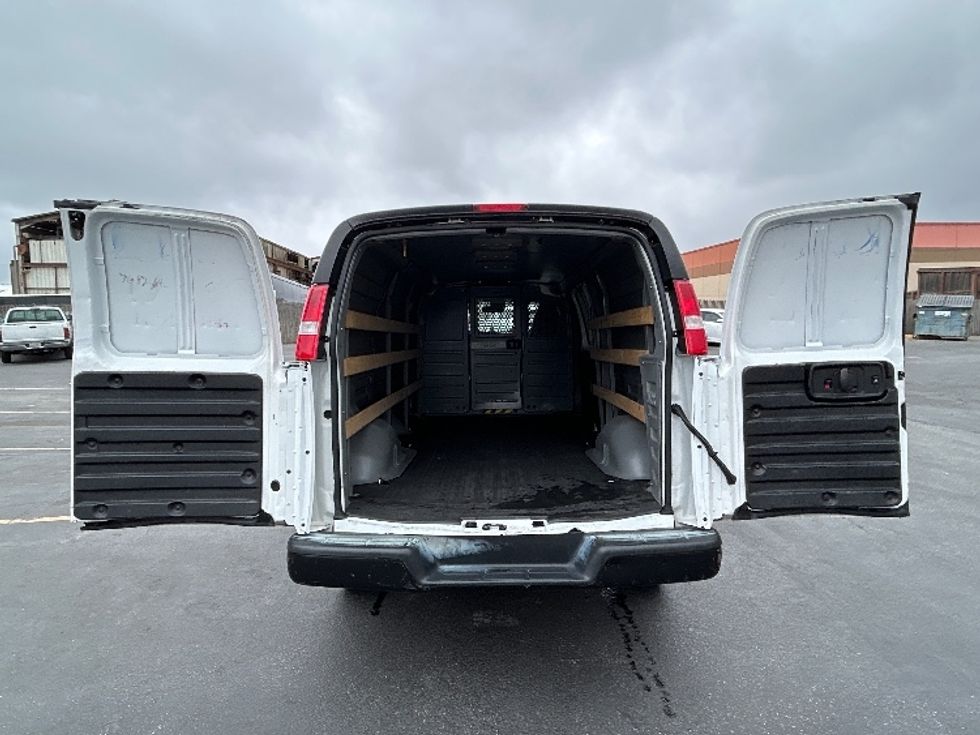 Cargo Van (Panel Van)-Light and Medium Duty Trucks-GMC-2020-Savana G23705-West Sacramento-CA-72,141\n\t\tmiles-$ 28,750 - Image 8