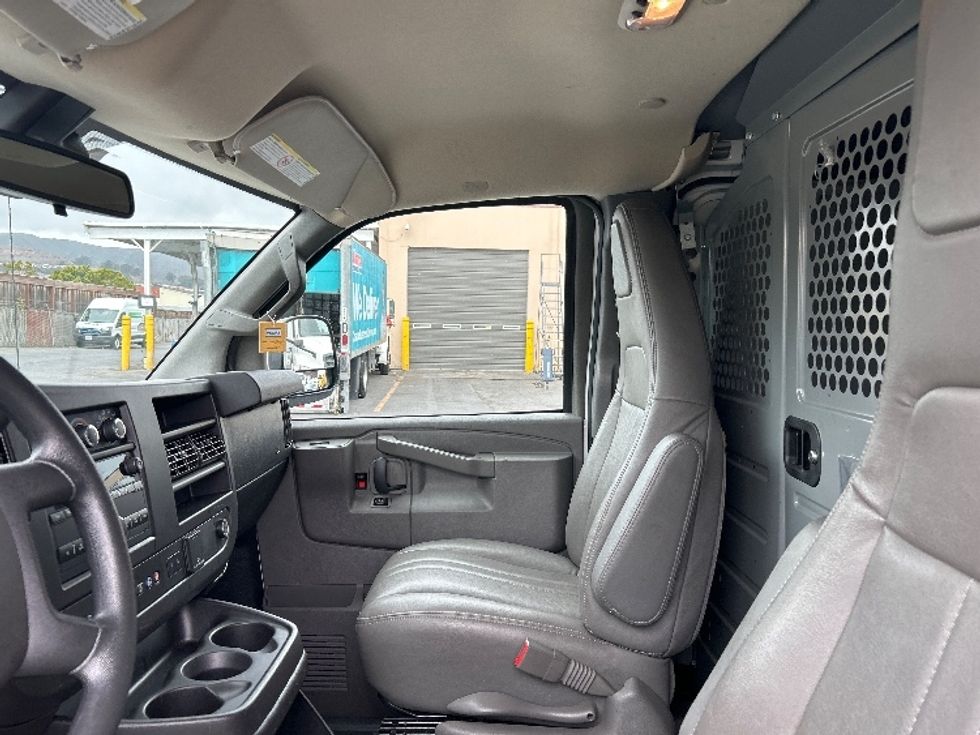 Cargo Van (Panel Van)-Light and Medium Duty Trucks-GMC-2020-Savana G23705-West Sacramento-CA-72,141\n\t\tmiles-$ 28,750 - Image 18