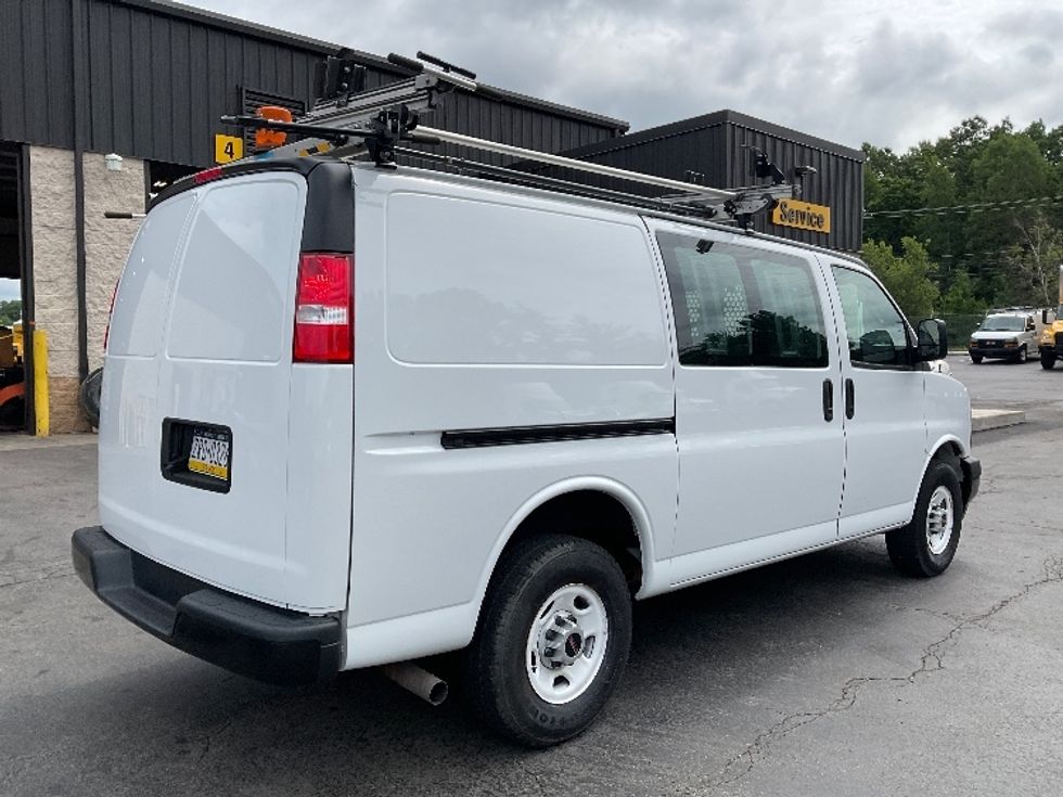 Cargo Van (Panel Van)-Light and Medium Duty Trucks-GMC-2020-Savana G33405-Hazleton-PA-47,851\n\t\tmiles-$ 28,500 - Image 10