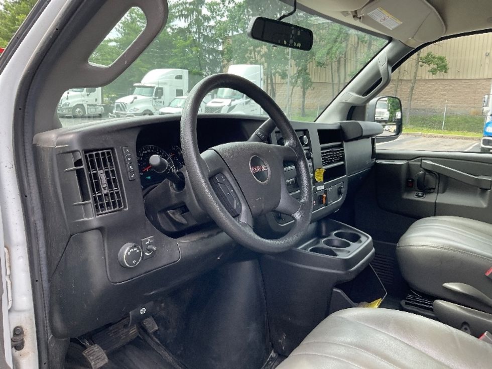 Cargo Van (Panel Van)-Light and Medium Duty Trucks-GMC-2020-Savana G33405-Hazleton-PA-47,851\n\t\tmiles-$ 28,500 - Image 13