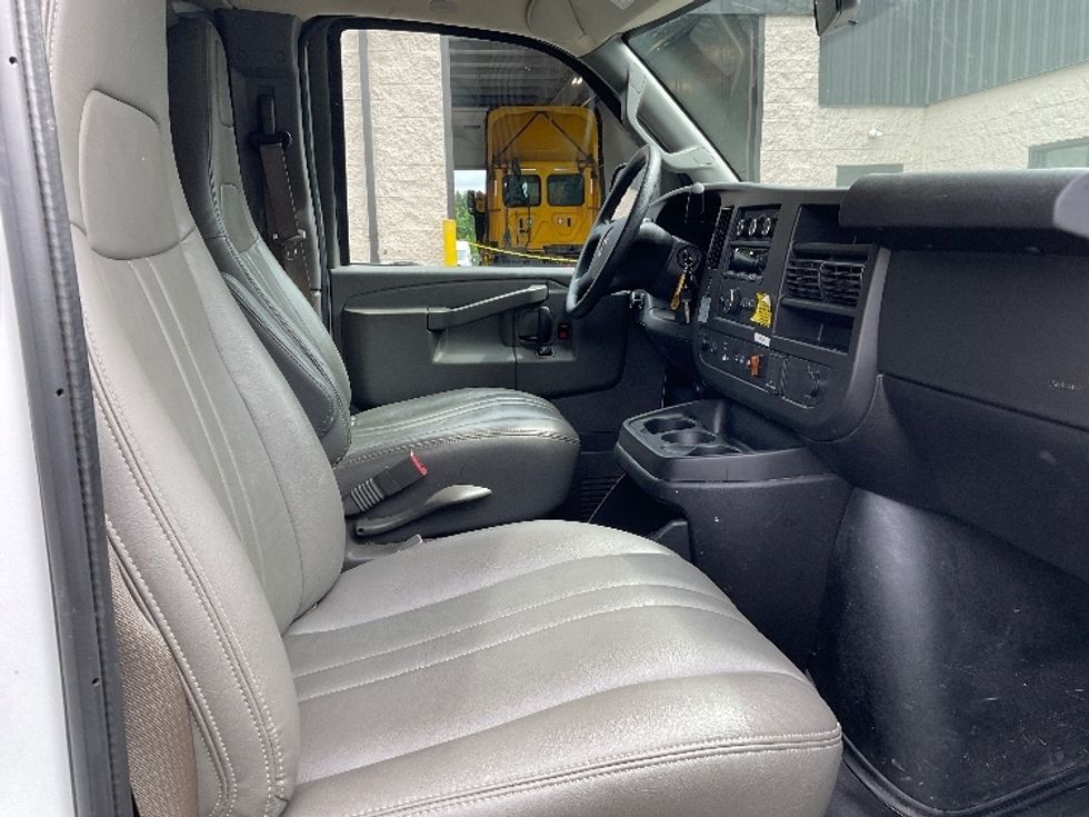 Cargo Van (Panel Van)-Light and Medium Duty Trucks-GMC-2020-Savana G33405-Hazleton-PA-47,851\n\t\tmiles-$ 28,500 - Image 18