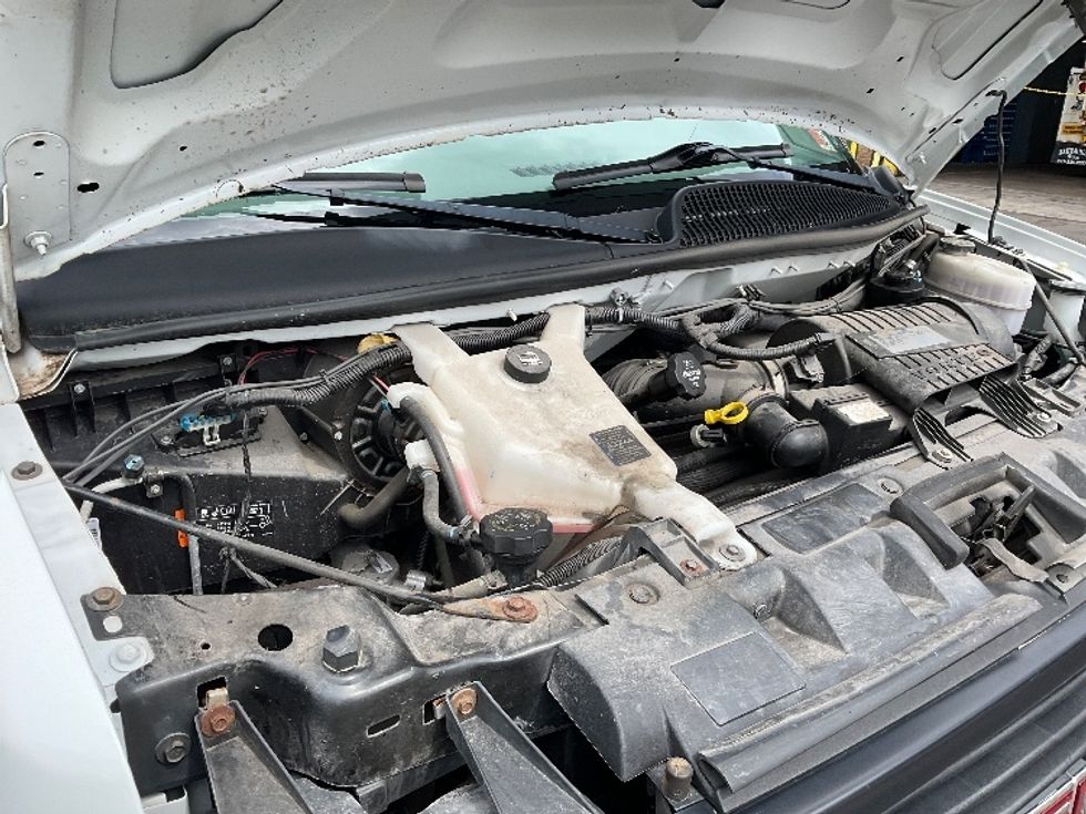 Cargo Van (Panel Van)-Light and Medium Duty Trucks-GMC-2020-Savana G33405-Hazleton-PA-47,851\n\t\tmiles-$ 28,500 - Image 19