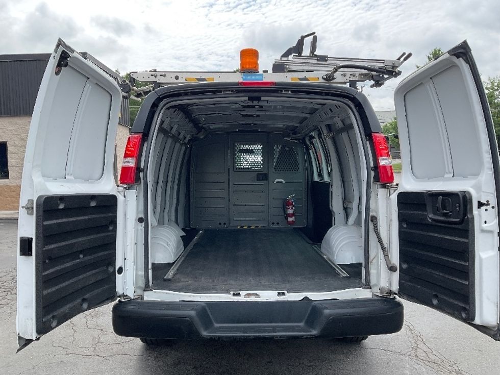 Cargo Van (Panel Van)-Light and Medium Duty Trucks-GMC-2020-Savana G33405-Hazleton-PA-47,851\n\t\tmiles-$ 28,500 - Image 7