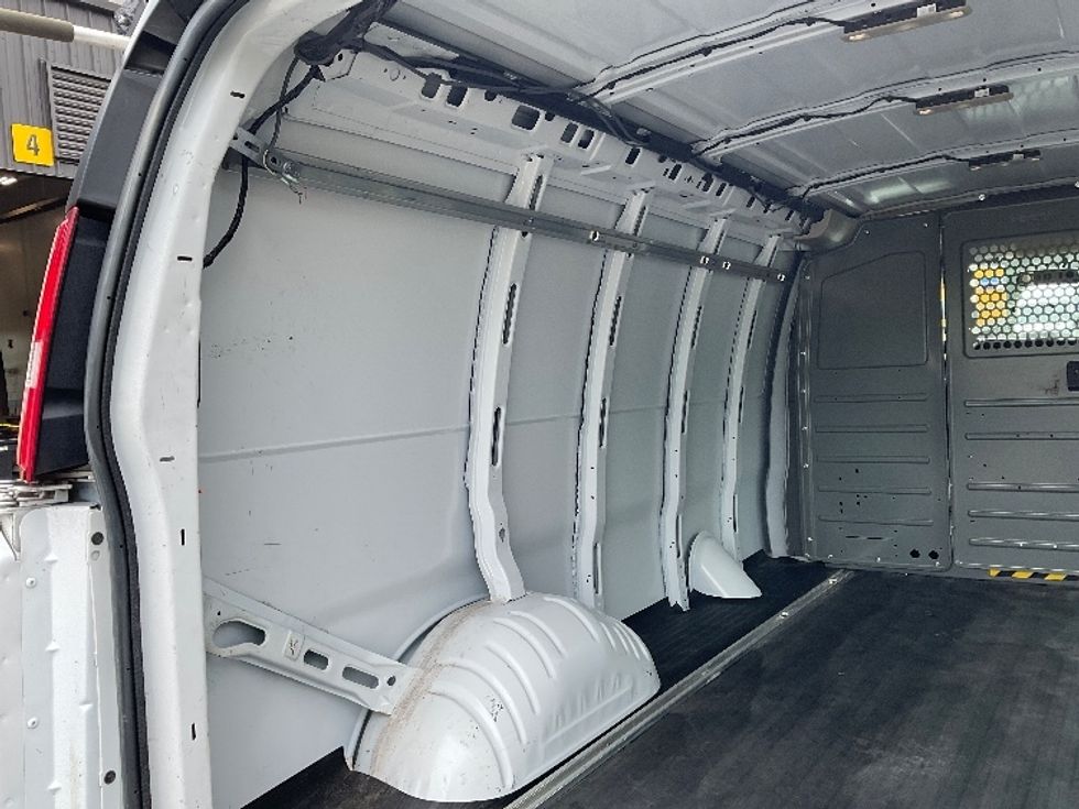 Cargo Van (Panel Van)-Light and Medium Duty Trucks-GMC-2020-Savana G33405-Hazleton-PA-47,851\n\t\tmiles-$ 28,500 - Image 8