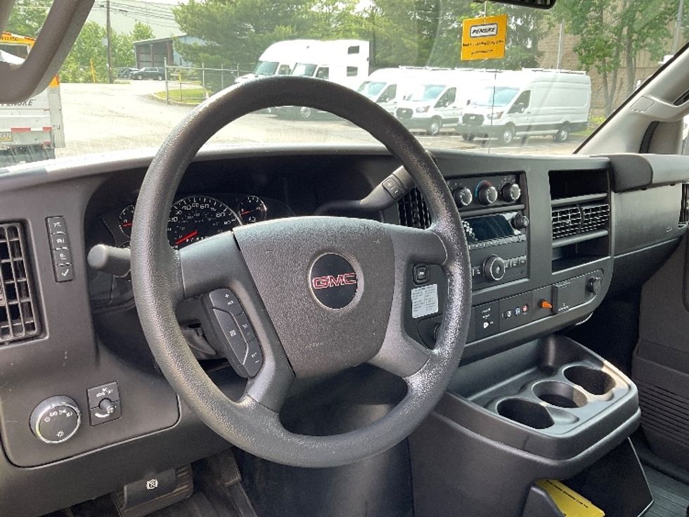 Cargo Van (Panel Van)-Light and Medium Duty Trucks-GMC-2020-Savana G33405-Hazleton-PA-59,788\n\t\tmiles-$ 27,500 - Image 15