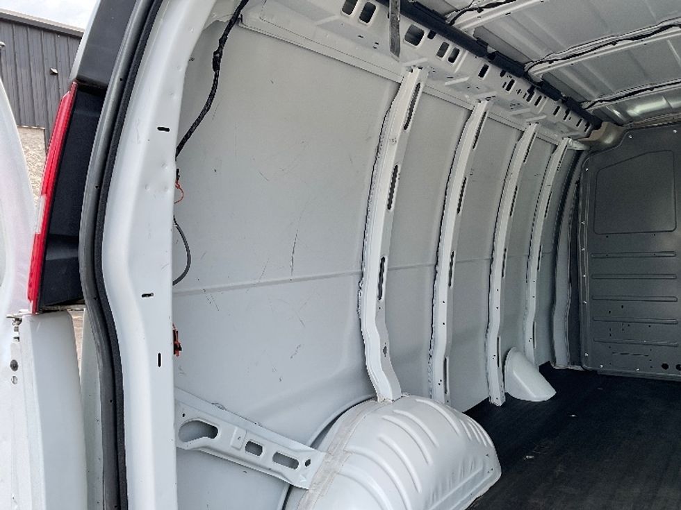 Cargo Van (Panel Van)-Light and Medium Duty Trucks-GMC-2020-Savana G33405-Hazleton-PA-59,788\n\t\tmiles-$ 27,500 - Image 9