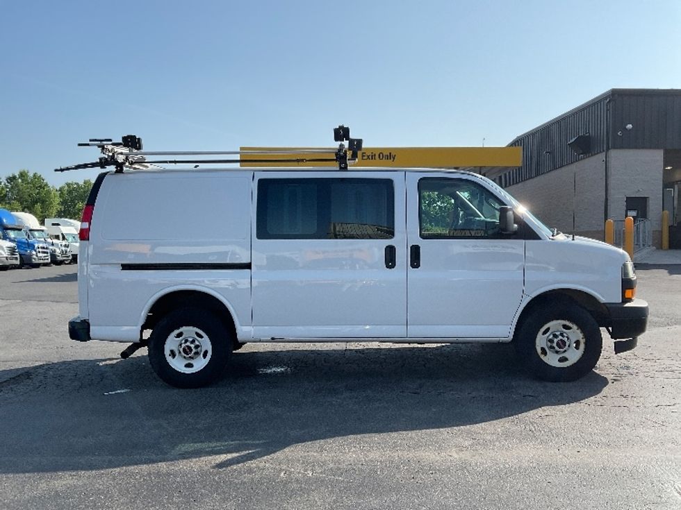 Cargo Van (Panel Van)-Light and Medium Duty Trucks-GMC-2020-Savana G33405-Jessup-PA-63,356\n\t\tmiles-$ 27,250 - Image 11