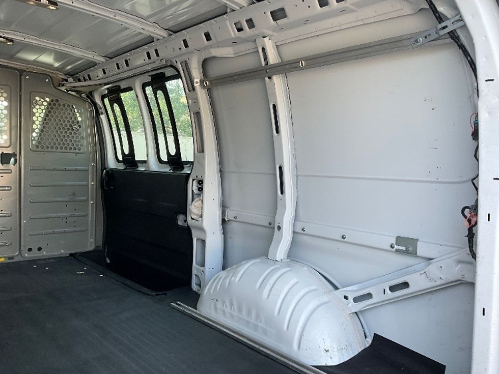 Cargo Van (Panel Van)-Light and Medium Duty Trucks-GMC-2020-Savana G33405-Jessup-PA-63,356\n\t\tmiles-$ 27,250 - Image 9