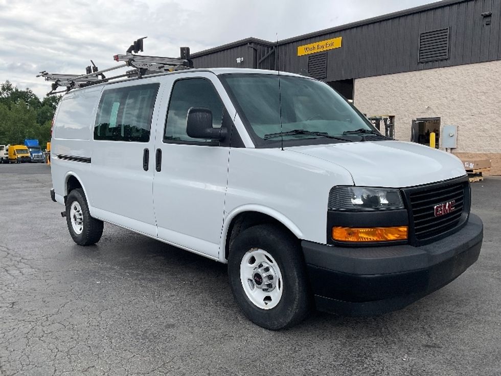 Cargo Van (Panel Van)-Light and Medium Duty Trucks-GMC-2020-Savana G33405-Jessup-PA-64,067\n\t\tmiles-$ 27,000 - Image 1