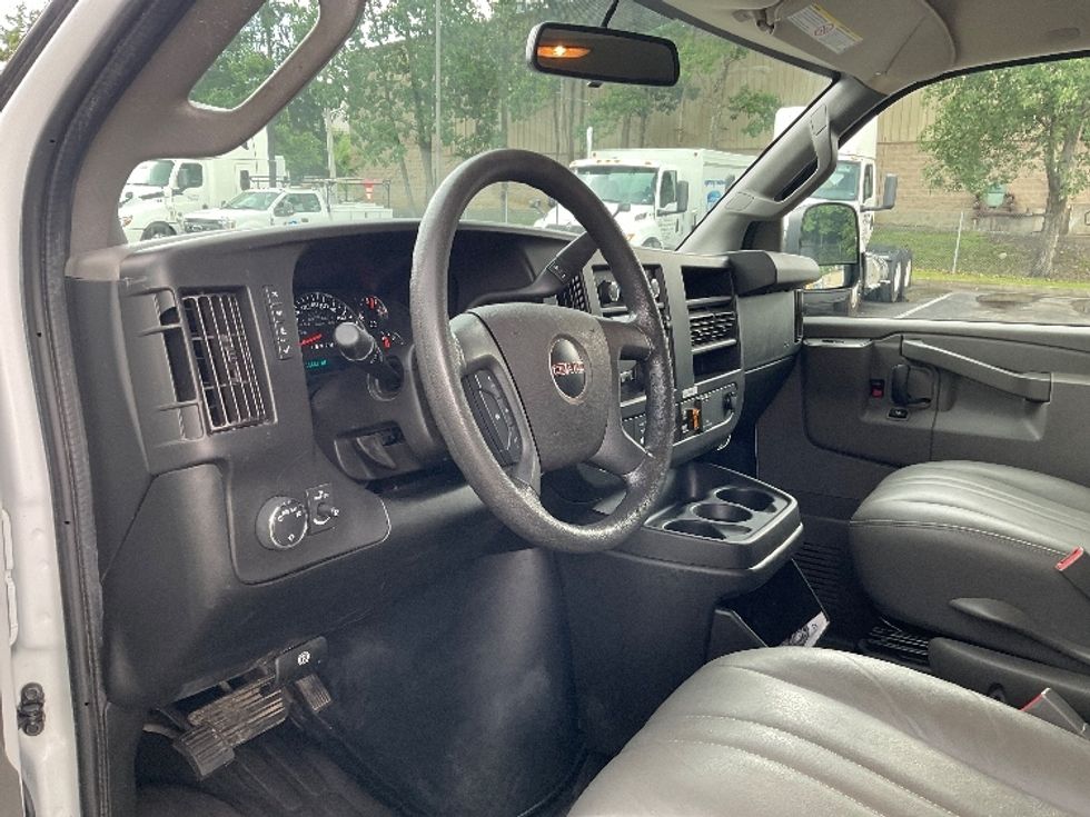 Cargo Van (Panel Van)-Light and Medium Duty Trucks-GMC-2020-Savana G33405-Jessup-PA-64,067\n\t\tmiles-$ 27,000 - Image 13
