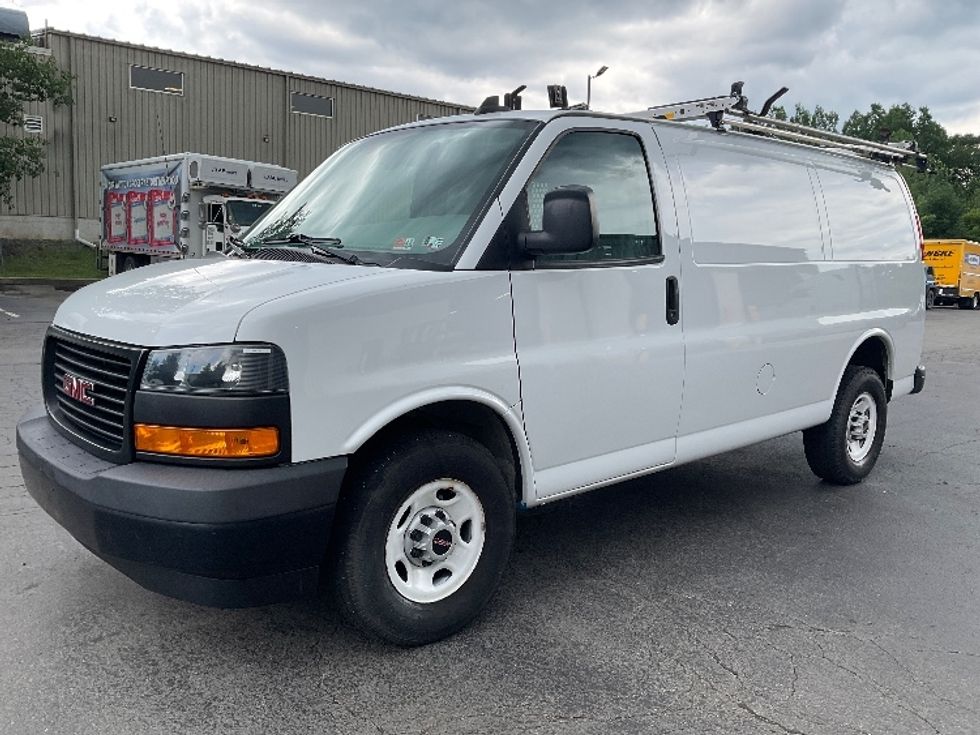 Cargo Van (Panel Van)-Light and Medium Duty Trucks-GMC-2020-Savana G33405-Jessup-PA-64,067\n\t\tmiles-$ 27,000 - Image 3