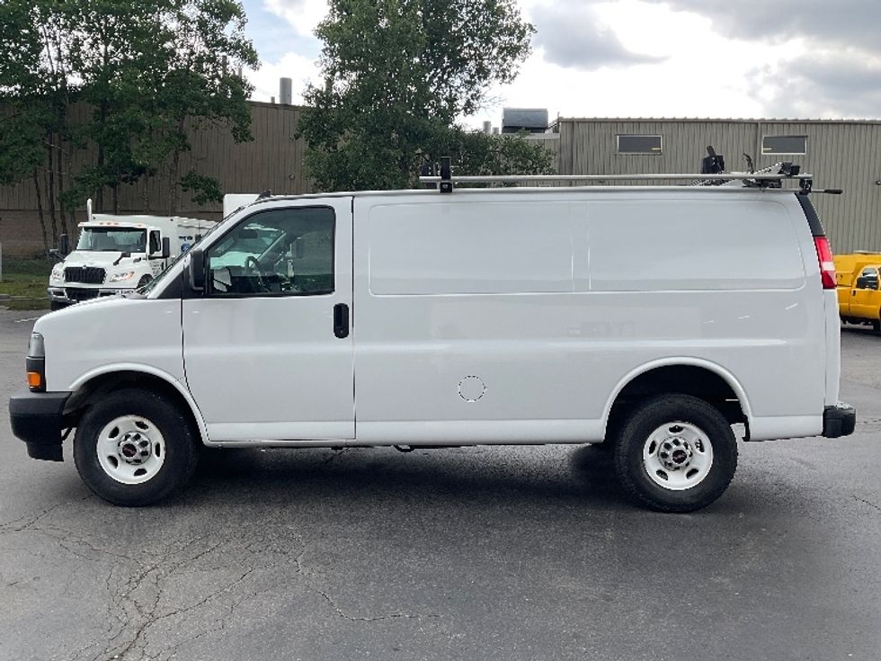 Cargo Van (Panel Van)-Light and Medium Duty Trucks-GMC-2020-Savana G33405-Jessup-PA-64,067\n\t\tmiles-$ 27,000 - Image 4