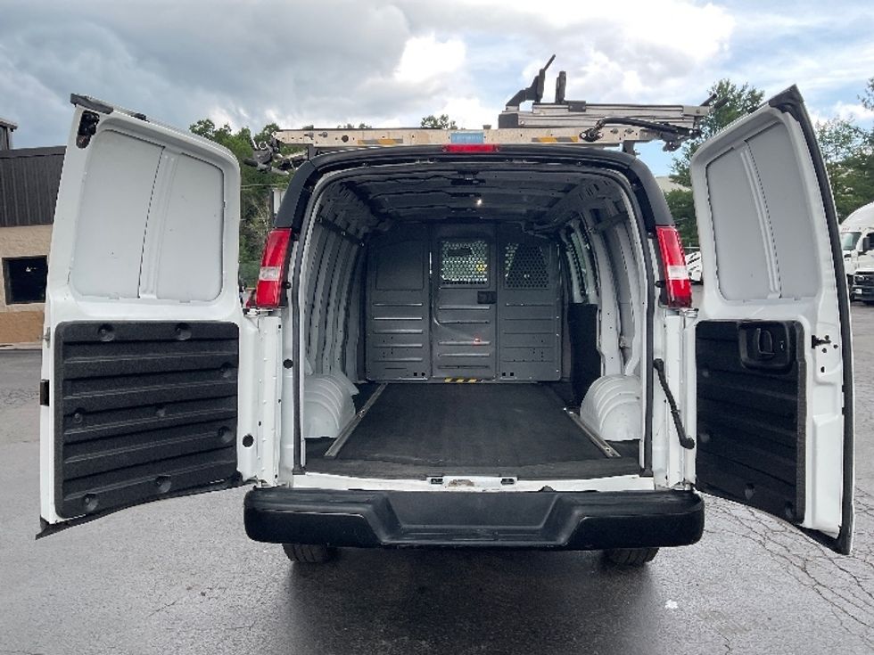 Cargo Van (Panel Van)-Light and Medium Duty Trucks-GMC-2020-Savana G33405-Jessup-PA-64,067\n\t\tmiles-$ 27,000 - Image 7