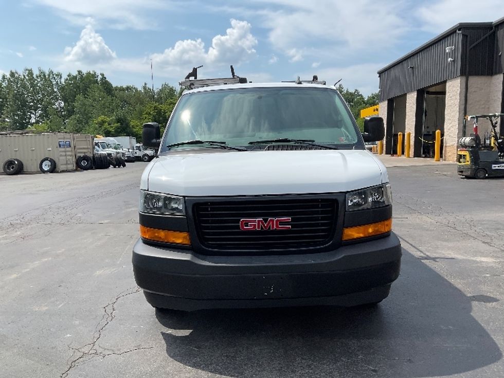 Cargo Van (Panel Van)-Light and Medium Duty Trucks-GMC-2020-Savana G33405-Jessup-PA-80,852\n\t\tmiles-$ 25,750 - Image 2