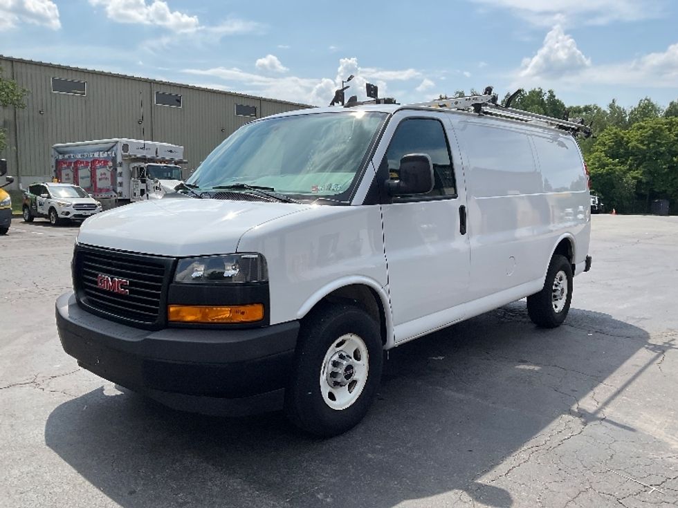 Cargo Van (Panel Van)-Light and Medium Duty Trucks-GMC-2020-Savana G33405-Jessup-PA-80,852\n\t\tmiles-$ 25,750 - Image 3