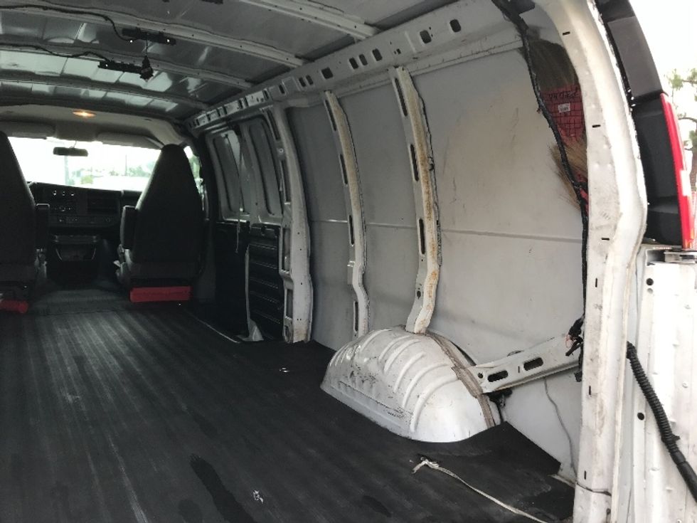 Cargo Van (Panel Van)-Light and Medium Duty Trucks-GMC-2020-Savana G33705-La Mirada-CA-101,577\n\t\tmiles-$ 28,250 - Image 11