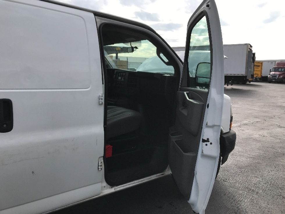 Cargo Van (Panel Van)-Light and Medium Duty Trucks-GMC-2020-Savana G33705-La Mirada-CA-101,577\n\t\tmiles-$ 28,250 - Image 19