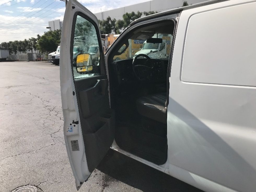 Cargo Van (Panel Van)-Light and Medium Duty Trucks-GMC-2020-Savana G33705-La Mirada-CA-83,883\n\t\tmiles-$ 28,500 - Image 15