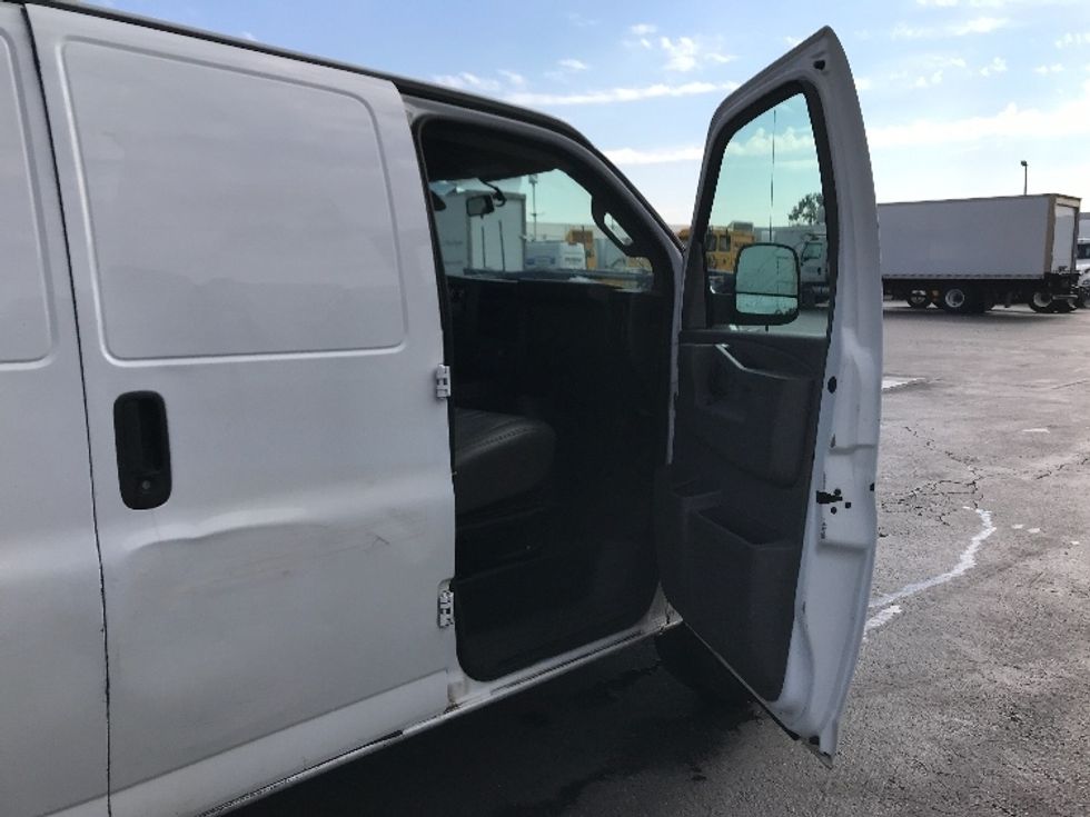 Cargo Van (Panel Van)-Light and Medium Duty Trucks-GMC-2020-Savana G33705-La Mirada-CA-83,883\n\t\tmiles-$ 28,500 - Image 19